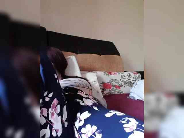 LoveTinaForever webcam