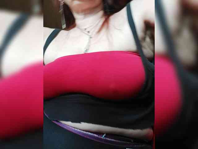 LoveTinaForever webcam