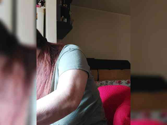 LoveTinaForever webcam