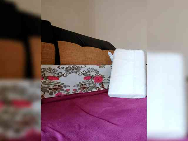 LoveTinaForever webcam