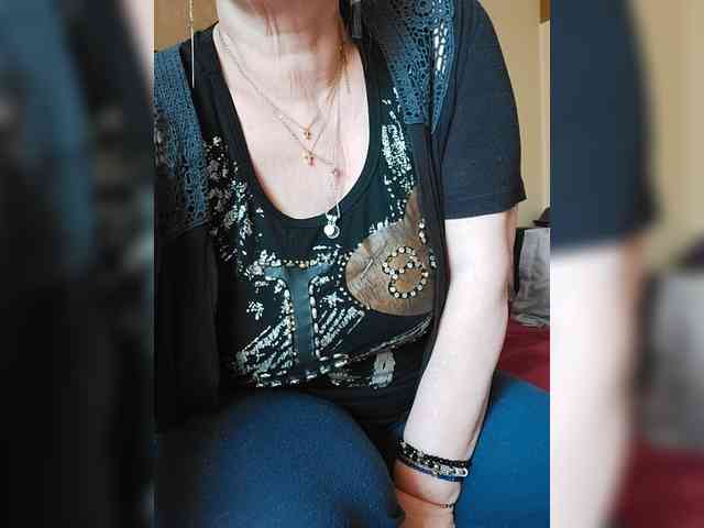LoveTinaForever webcam
