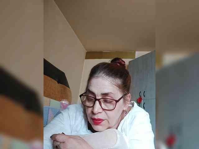 LoveTinaForever webcam