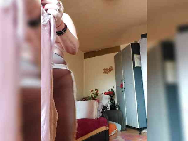 LoveTinaForever webcam