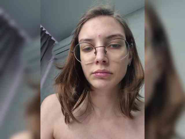 SharlottaChan webcam