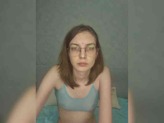 SharlottaChan webcam