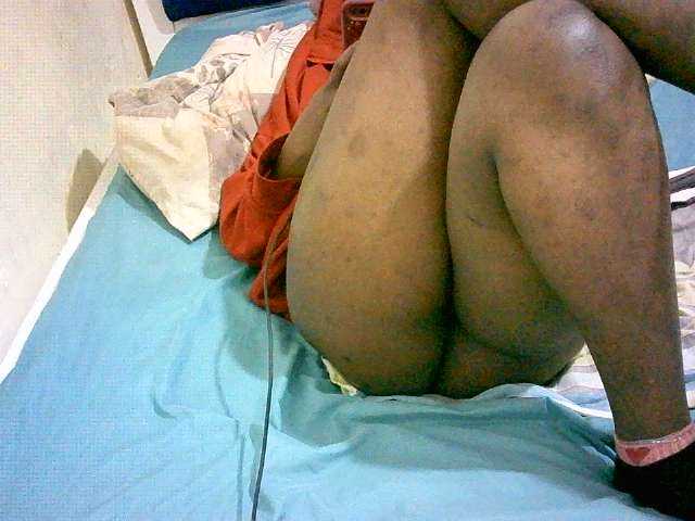 Hornyvibes live cam on BongaCams