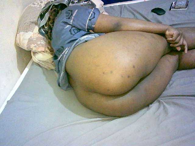Hornyvibes live cam on BongaCams