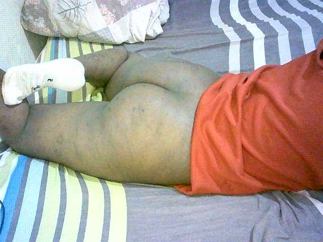 Hornyvibes live cam on BongaCams