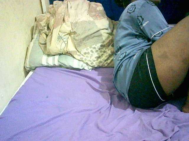 Hornyvibes live cam on BongaCams