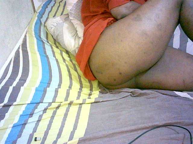 Hornyvibes live cam on BongaCams