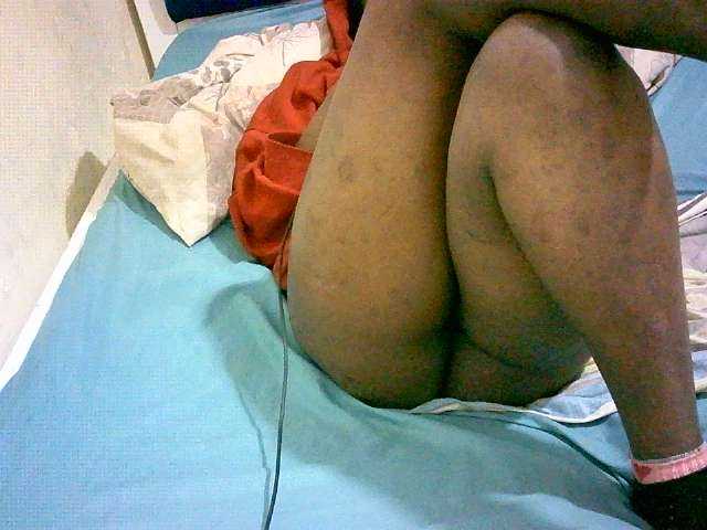 Hornyvibes live cam on BongaCams