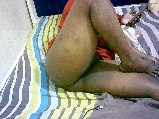 Hornyvibes live cam on BongaCams