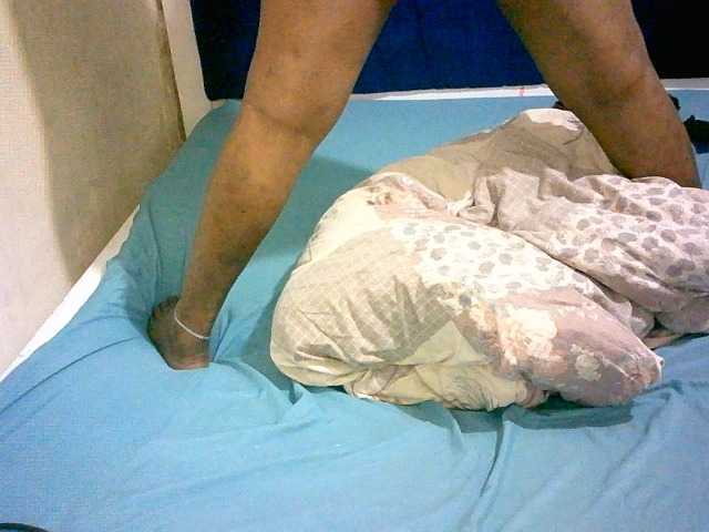 Hornyvibes live cam preview