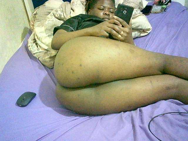 Hornyvibes live cam on BongaCams