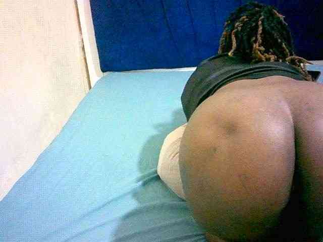 Hornyvibes webcam