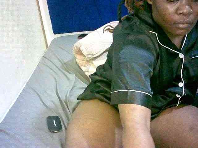 Hornyvibes webcam