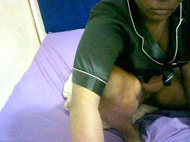 Hornyvibes webcam