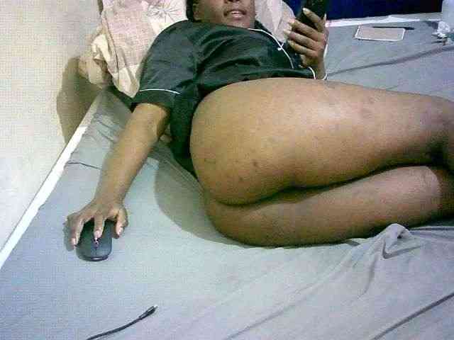 Hornyvibes webcam