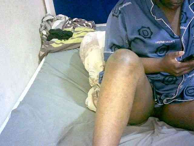 Hornyvibes webcam
