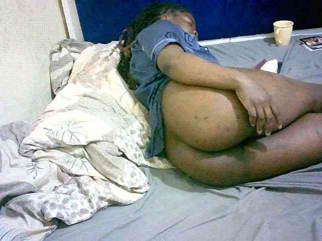 Hornyvibes webcam