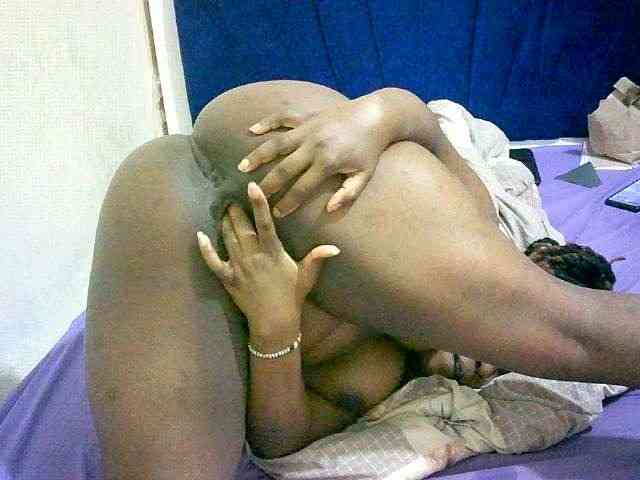 Hornyvibes webcam