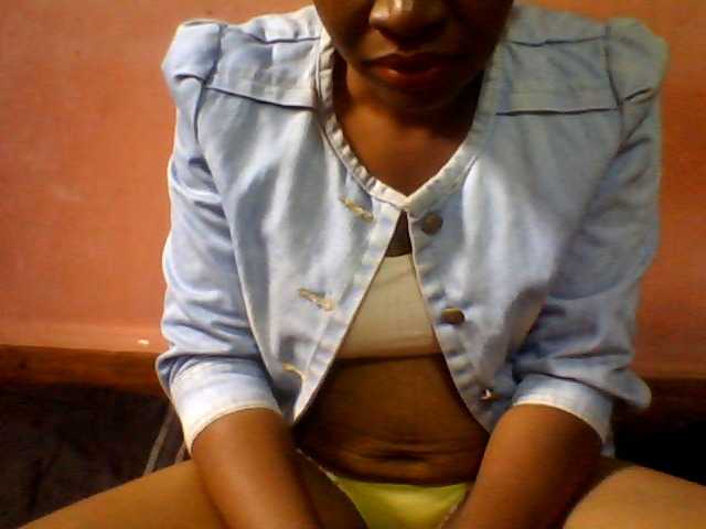Balanchega, live now on BongaCams
