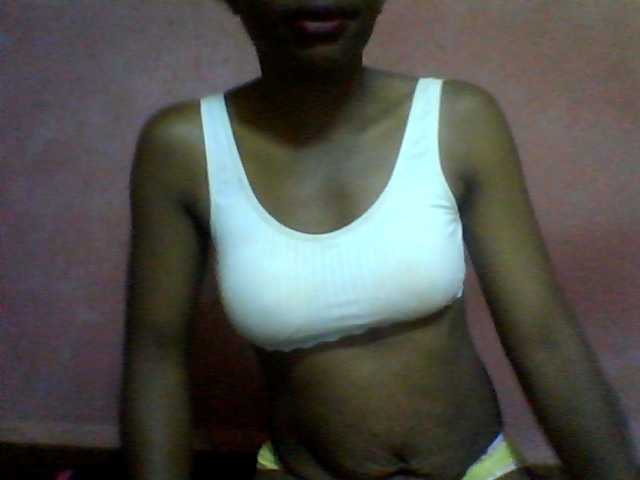 Balanchega, live now on BongaCams
