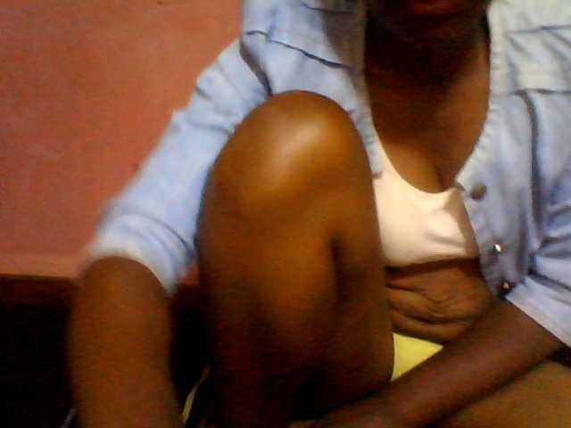 Balanchega, live now on BongaCams