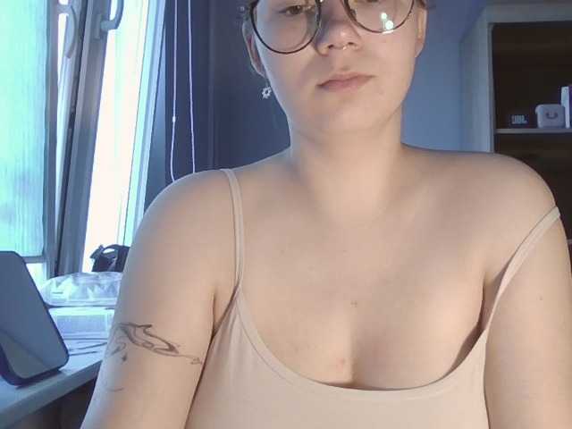 KatyTasty live cam on BongaCams