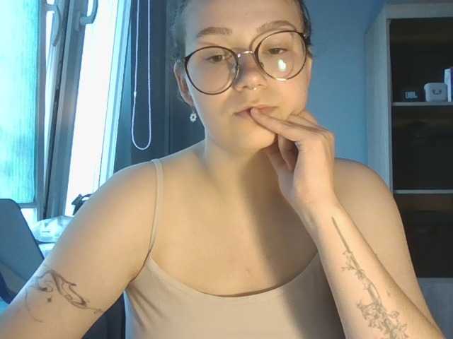KatyTasty live cam on BongaCams
