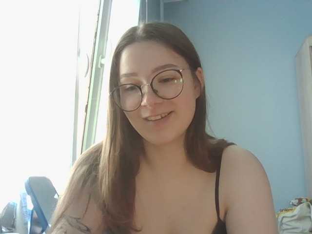 KatyTasty live cam on BongaCams
