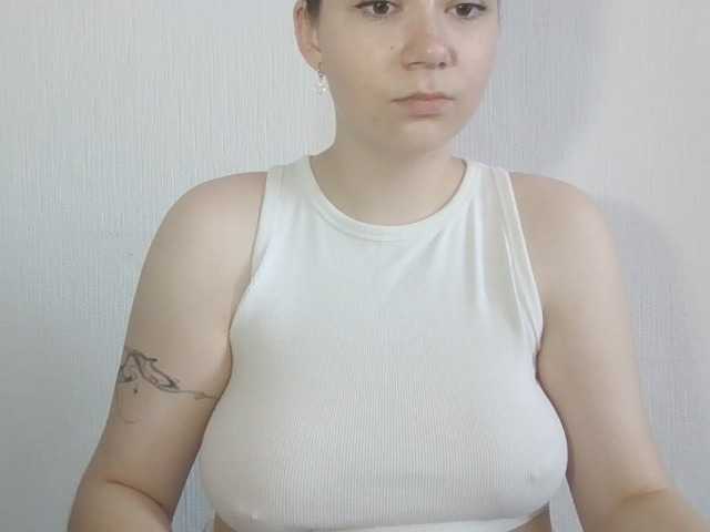 KatyTasty live cam on BongaCams