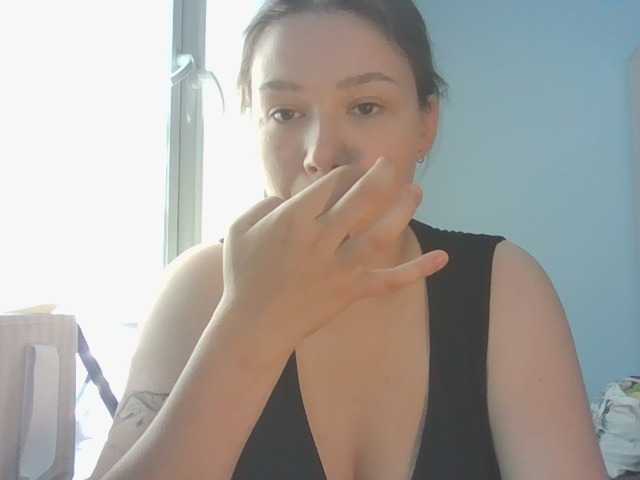 KatyTasty live cam on BongaCams