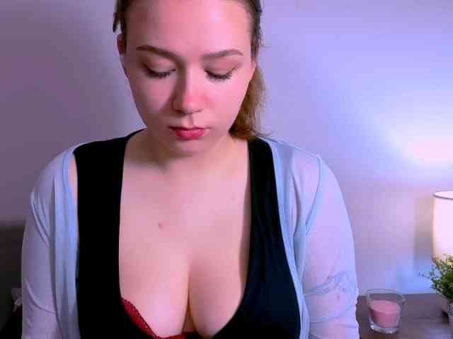 Model: KatyTasty
