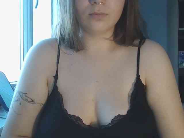 KatyTasty webcam