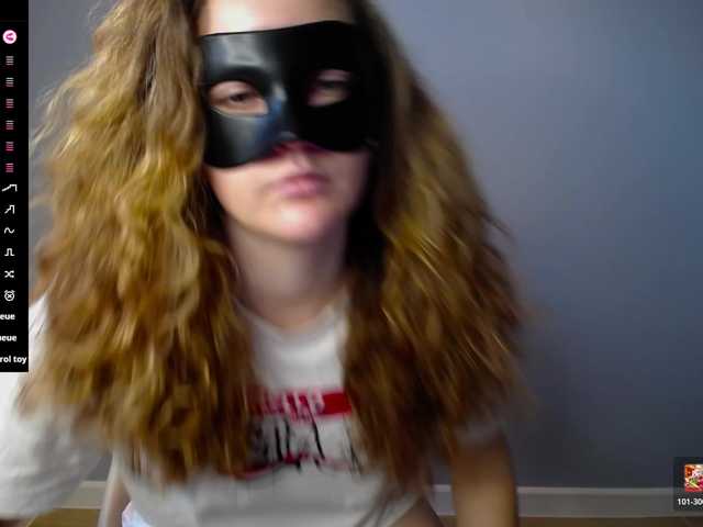 Bubbblegum's BongaCams show and profile