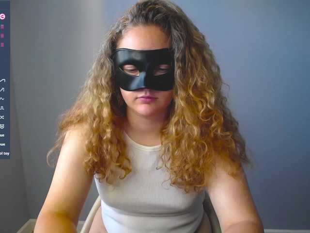 Bubbblegum live cam on BongaCams