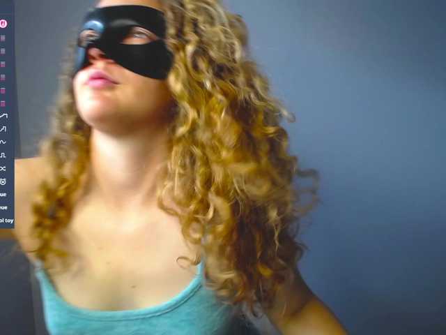 Bubbblegum live cam on BongaCams