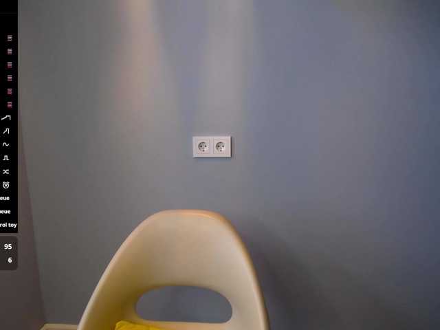 Bubbblegum's BongaCams show and profile