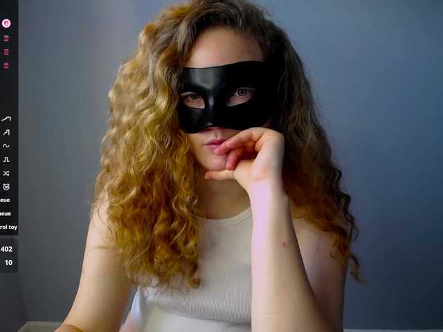 Bubbblegum live cam on BongaCams