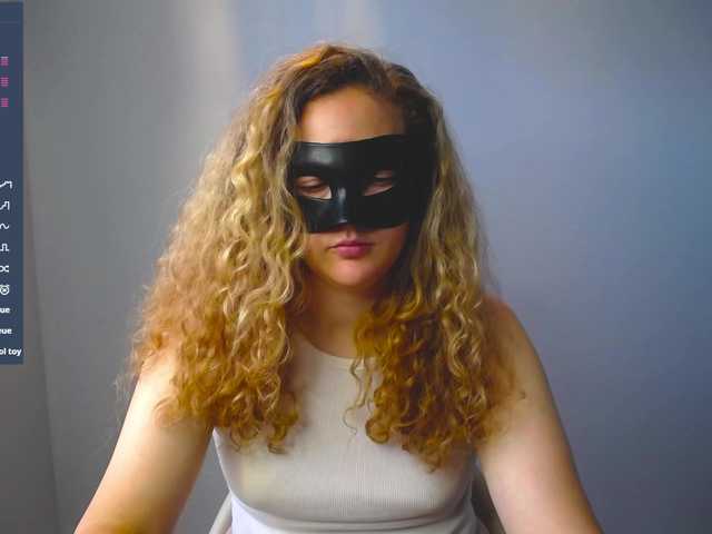 Bubbblegum live cam on BongaCams