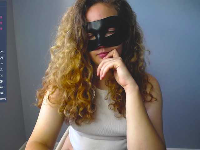 Bubbblegum live cam on BongaCams
