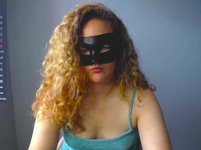 Bubbblegum live cam on BongaCams