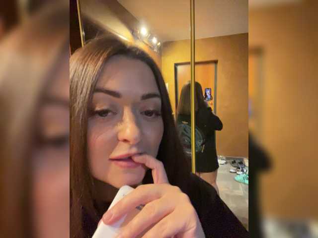 Brigittaa live cam on BongaCams