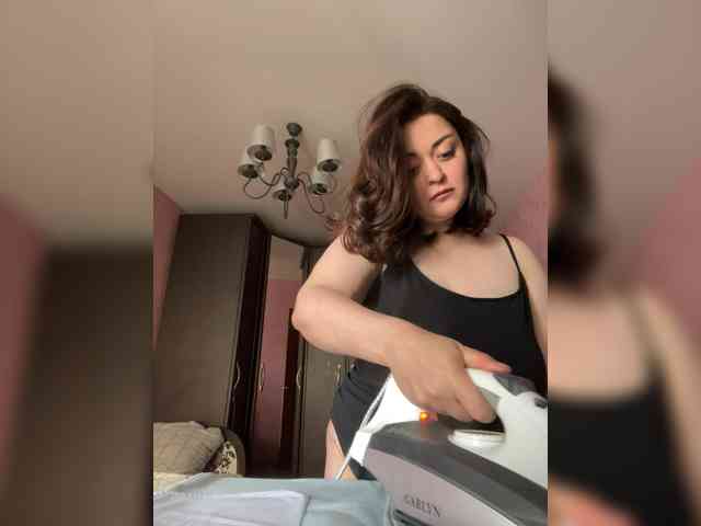 Brigittaa Sex Cam Show