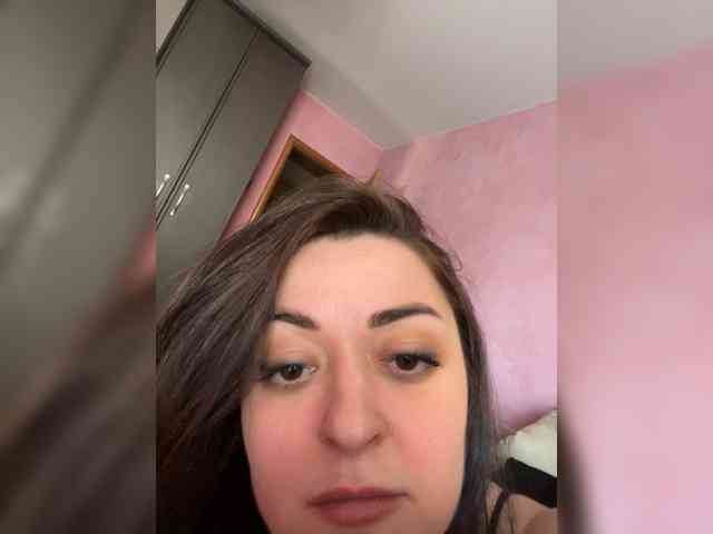 Brigittaa Sex Cam Show