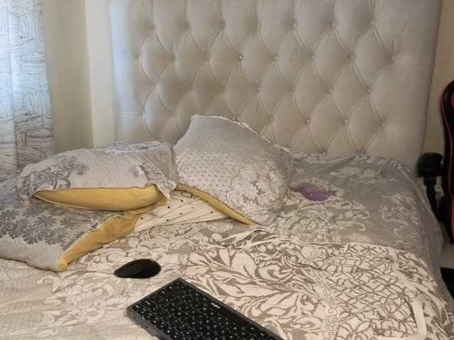 Tnnicckah live webcam show