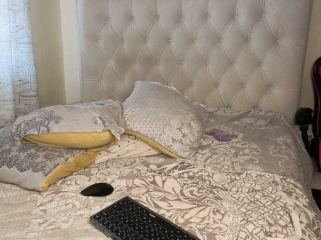 Tnnicckah live webcam show