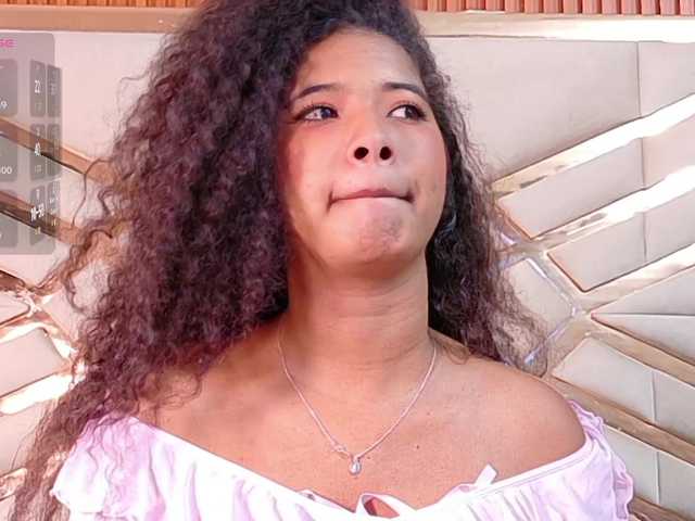shyblacksweetiee live cam on BongaCams