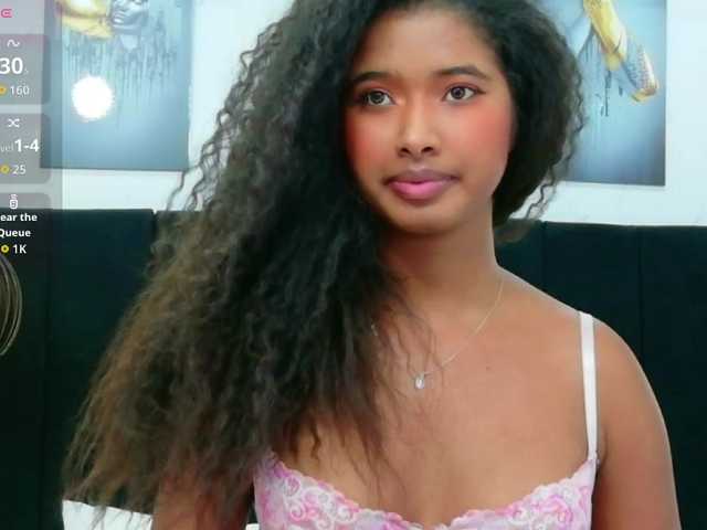 shyblacksweetiee live cam on BongaCams